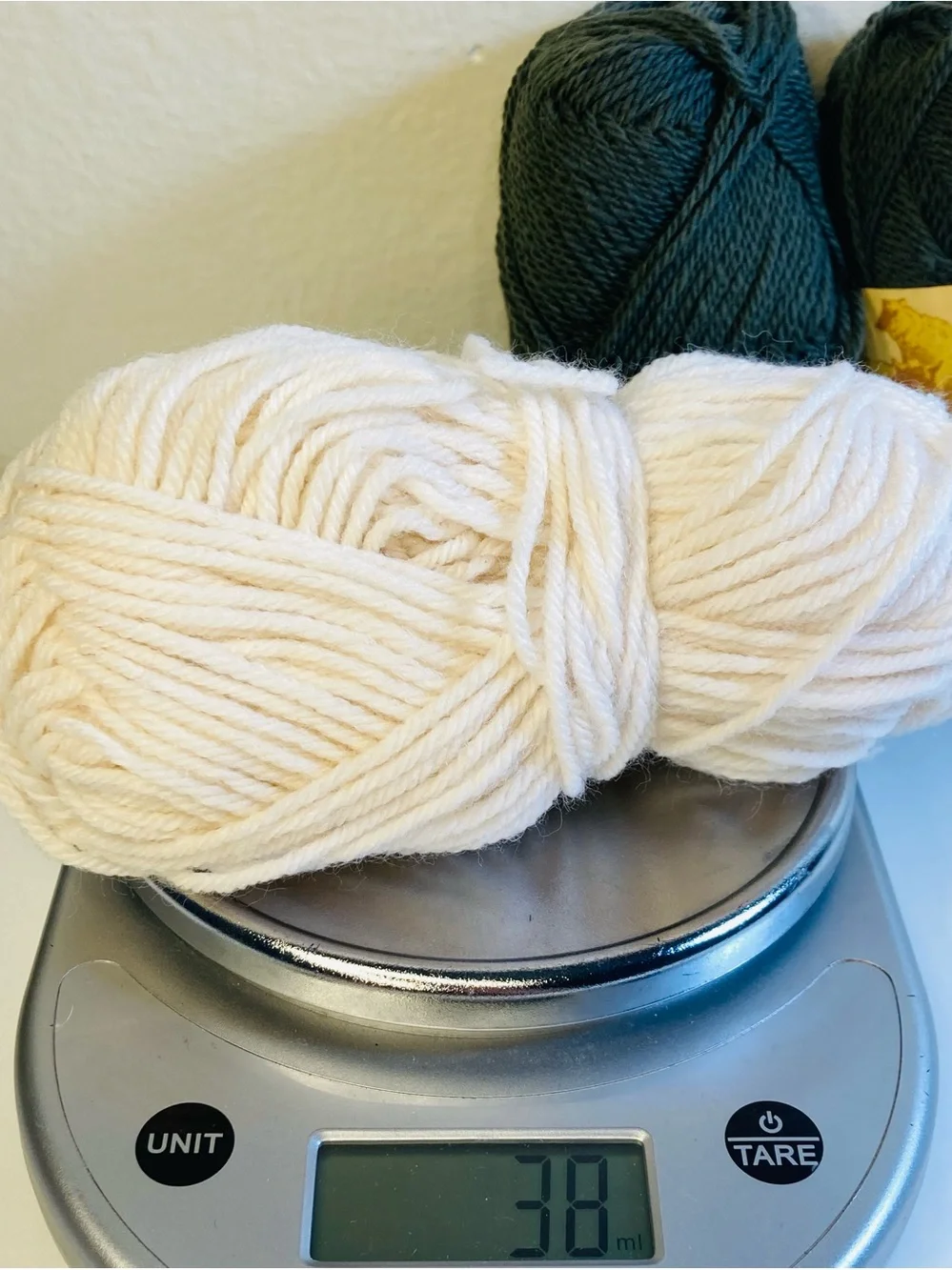 195 g / 6.8 oz Assorted WOOL Green and Cream Yarn Bundle (1 NWT, 1 NWOT)